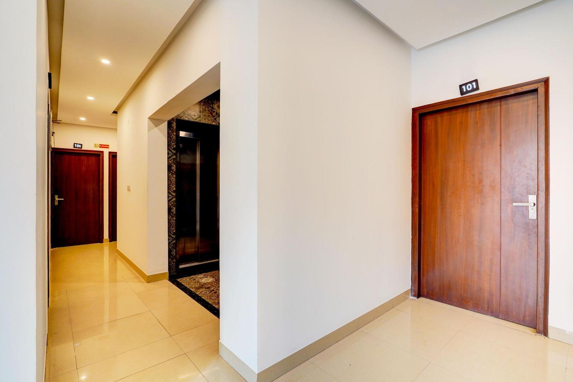Townhouse Hebbal Bhadrappa Layout Bangalore Luaran gambar