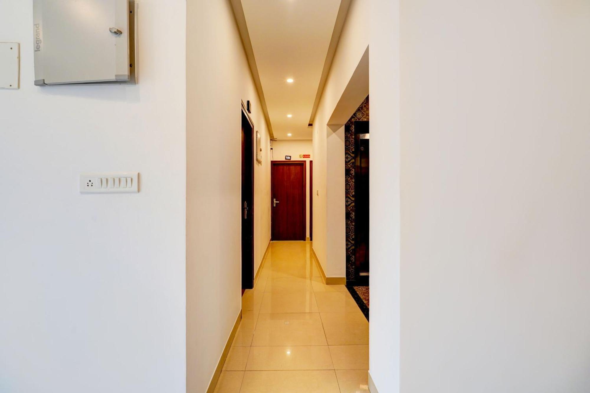 Townhouse Hebbal Bhadrappa Layout Bangalore Luaran gambar